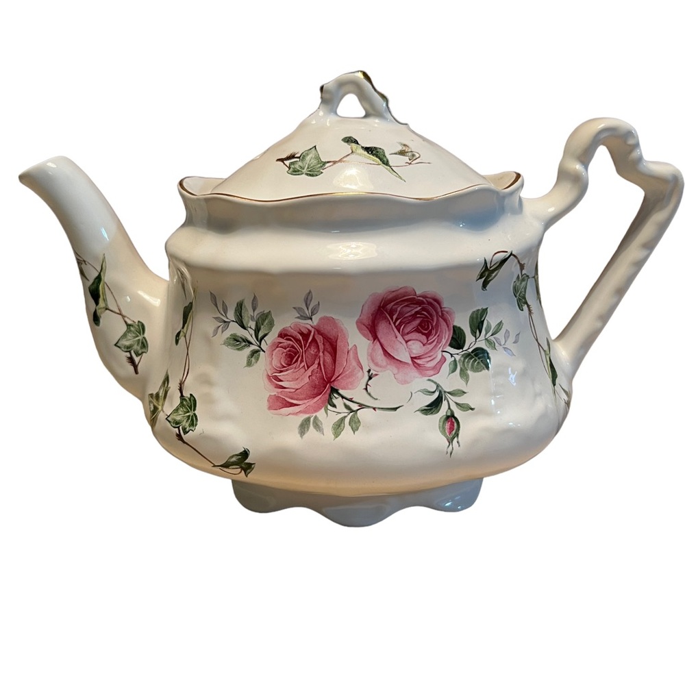 VINTAGE ENGLISH TEAPOT BY ARTHUR WOOD AND SON 6426 STAFFORDSHIRE ENGLAND